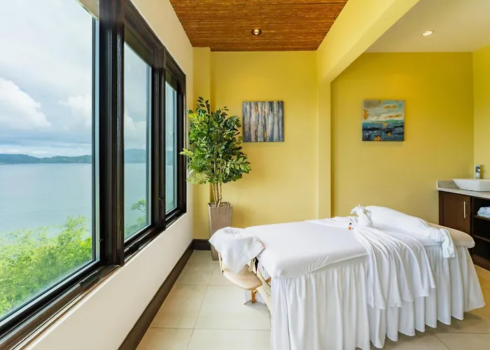 360 Splendor 207f-ocean View Residence-breakfast Included! Playa Flamingo